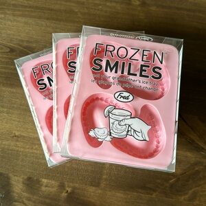 3 Brand New Never Used Funny False Teeth Ice Trays